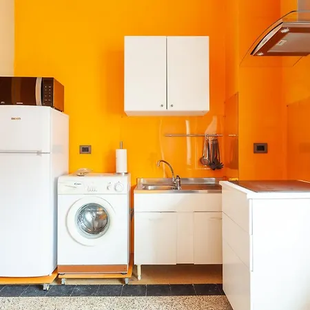 Ticinese Master Guest Close To Duomo Appartement Milaan