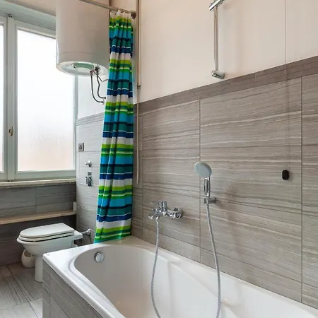 Ticinese Master Guest Close To Duomo * Milan